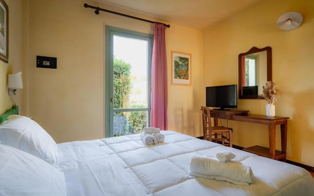 Camera Bungalow Deluxe