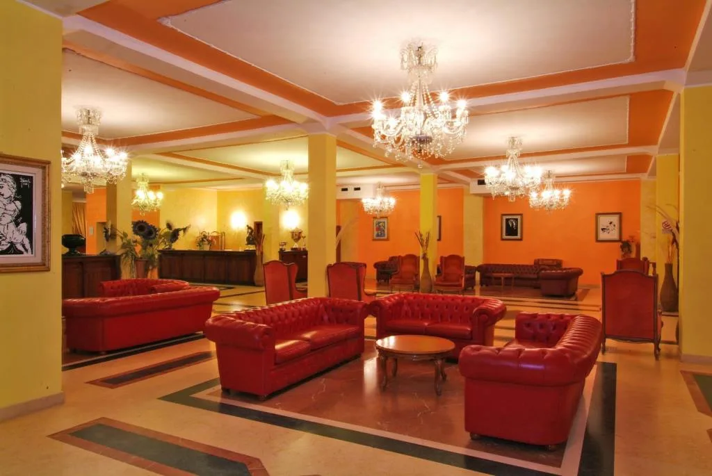Interno